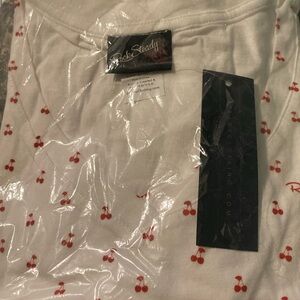 Rock Steady Cherries T shirt NIP